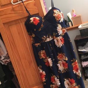 Floral jumpsuit size small